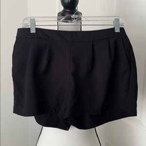 🩳✨ Black Dress Shorts - Size M